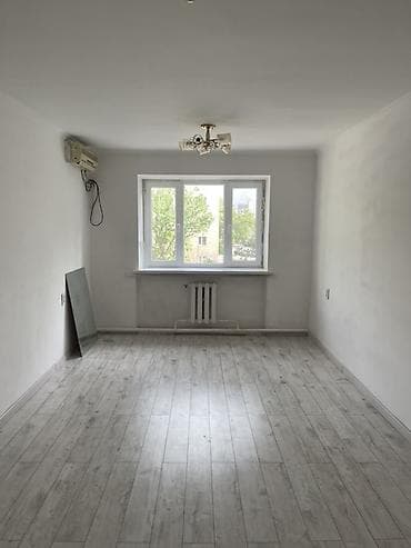 комнаты с подсилением: 18 м², Без мебели — 1