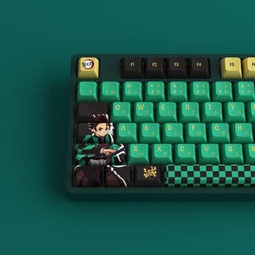 красные свитчи: Клавиатура — 11