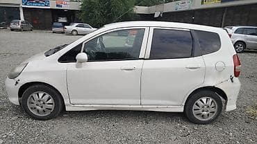 2 8: Honda Fit: 2003 г., 1.3 л, Автомат, Бензин, Хэтчбэк — 5