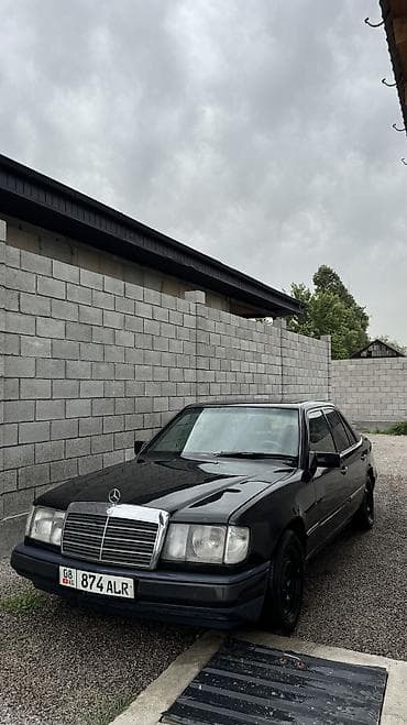 Mercedes-Benz E-Class: 1989 г., 2.3 л, Автомат, Бензин, Седан