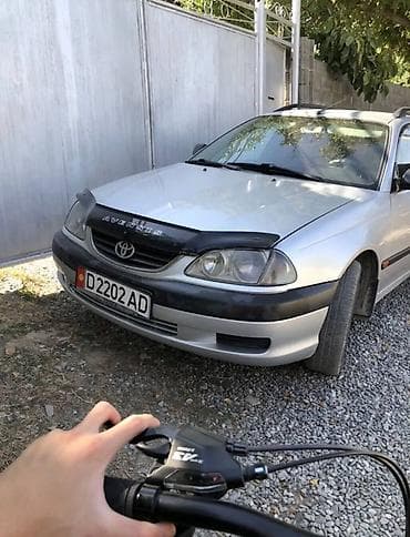 Унаа сатуу: Toyota Avensis: 2001 г., 1.8 л, Кол менен иштөөчү, Бензин, Универсал — 7