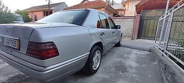 mercedesbenz: Mercedes-Benz W124: 1995 г., Седан — 4