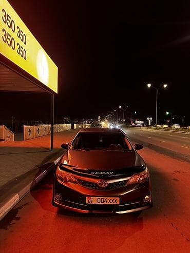 Toyota Camry: 2014 г., 2.5 л, Автомат, Бензин, Седан — 2