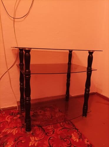 купить стеклянную подставку под телевизор: Стеклянный столик для телевизора — 2