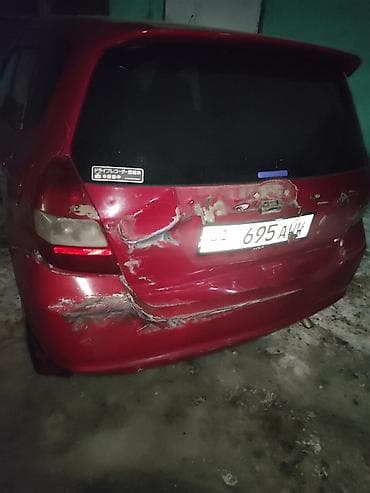 машына сатылат: Honda Fit: 2003 г., 1.3 л, Вариатор, Бензин — 1