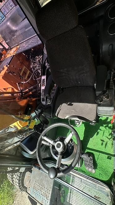 экскаватр: Экскаватор, Hyundai, Колесный — 4