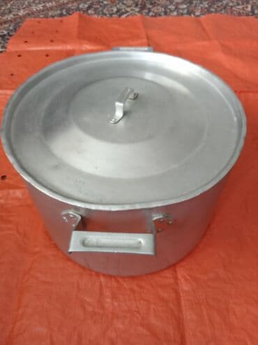пластиковая емкость для воды 100 л: Таз эмалированный (СССР) емкостью 12 литров. Кастрюля алюминиевая — 10
