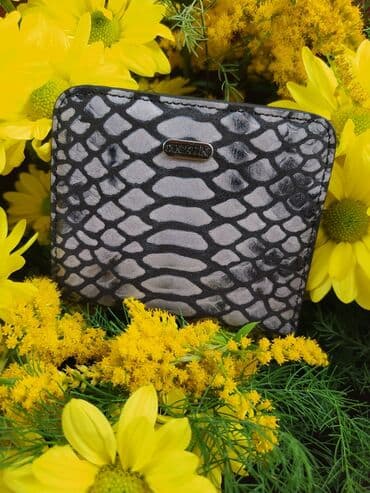 сумка ручной работы из натуральной кожи: Женские компактные кошельки — 7