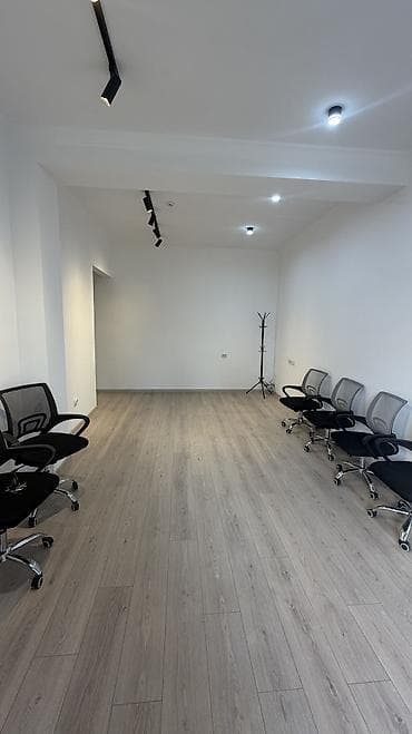 кок джар ж м: Кеңселерди ижаралоо, 113 м², Турак комплексинде, Жабдуулары менен — 1