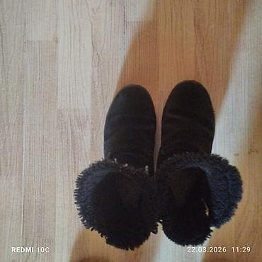 Зимние женские полусапоги - Цвет: чёрный - Материал верха: плотный at lalafo.kg Зимние женские полусапоги - Цвет: чёрный - Материал верха: плотный