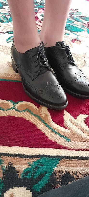 lacoste обувь бишкек: Мужские ботинки, 38, Fred Perry, Новый, цвет - Черный, Платная доставка — 5