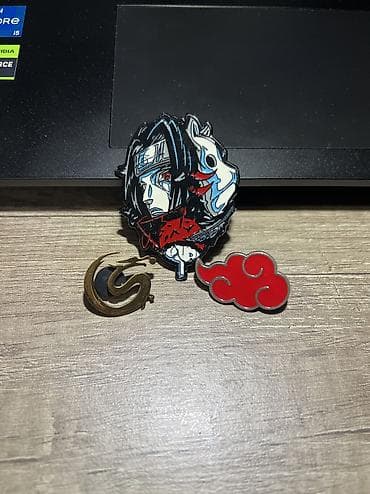 нагрудной значок: Три значкаИтачи,акацки и драконвсе металические качественные за — 1