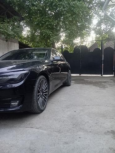 автомойка машина: BMW 7 series: 2013 г., 3 л, Автомат, Бензин, Седан — 1