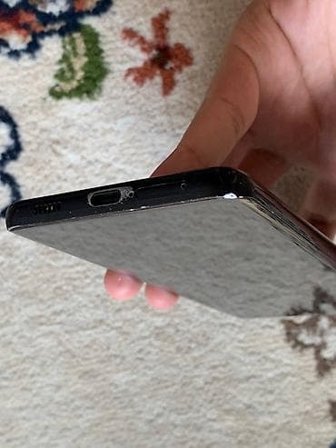 Техника и электроника: Samsung Galaxy S21 Ultra 5G, Б/у, 256 ГБ, цвет - Черный, 1 SIM — 4