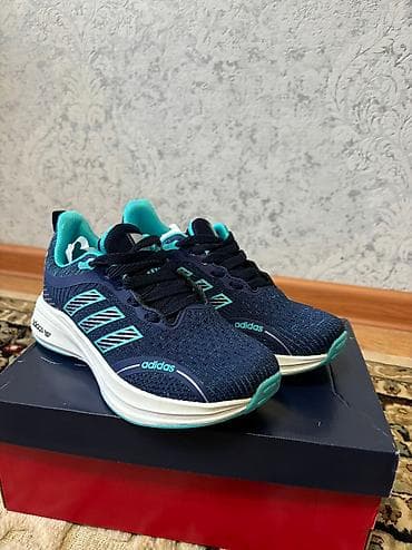 Кроссовки, 37, Adidas, Новый, цвет - Синий, Самовывоз at lalafo.kg Кроссовки, 37, Adidas, Новый, цвет - Синий, Самовывоз