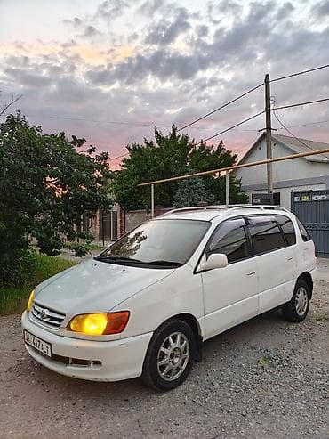 матор спринтера: Toyota Ipsum: 2001 г., 2 л, Автомат, Бензин, Минивэн — 3