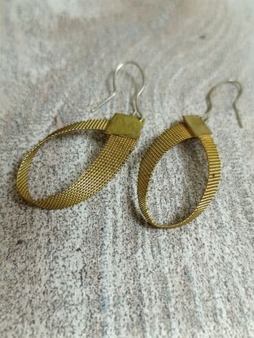 в единственнои экземпляре: Продаются серьги СССР первые капля бижутерия вторые камень нефрит — 1