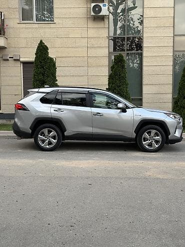 держатель для телефона на самокат: Toyota RAV4: 2019 г., 2.5 л, Автомат, Гибрид, Кроссовер — 9