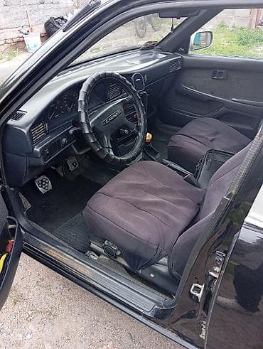 Продажа авто: Toyota Carina: 1989 г., 1.6 л, Механика, Седан — 5