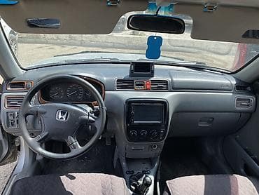 капот галант: Honda CR-V: 2001 г., 2 л, Механика, Бензин — 6