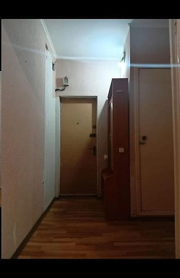 105: Продается (1-комнатную) квартира 📍Адрес: 5 мкр. 🏛️Серия:105 — 2