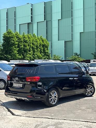 2 4 д: Kia Carnival: 2019 г., 2.2 л, Автомат, Дизель, Минивэн — 6