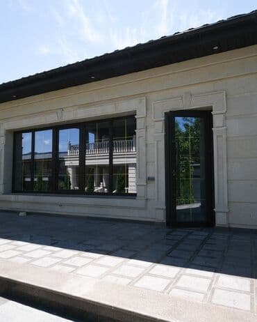 дача с выходом на речку: Буюртмага пластик терезелер, Терезенин ачылма көзү, Балкон, Витраждык, Акысыз орнотуу, Бөлүп төлөө менен — 9