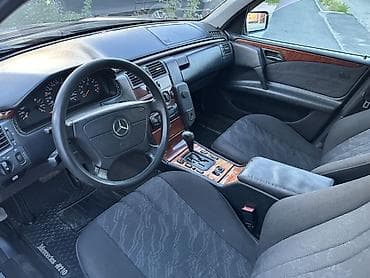 Продажа авто: Mercedes-Benz E-Class: 1999 г., 3.2 л, Автомат, Бензин, Седан — 7