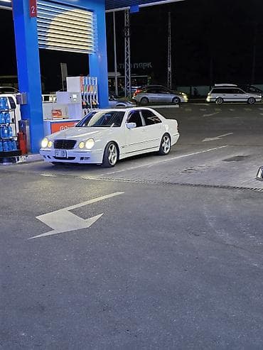 w210 5 0: Mercedes-Benz E-Class: 2001 г., 4.3 л, Автомат, Бензин, Седан — 1
