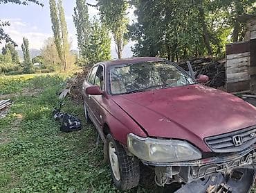 фит рул: Honda Accord: 2002 г. — 2