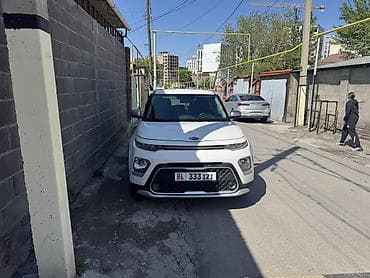 маш: Kia Soul: 2020 г., 2 л, Автомат, Бензин, Кроссовер — 1