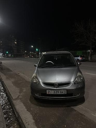 Honda Fit: 2003 г., 1.5 л, Автомат, Бензин, Хэтчбэк