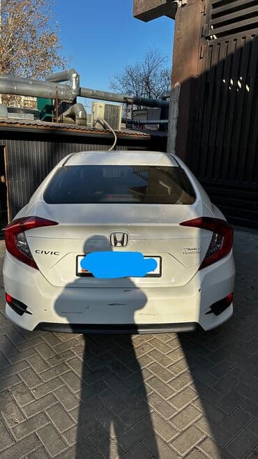 авто с последующим выкупом бишкек саната: Honda Civic: 2018 г., 2 л, Автомат, Бензин, Хетчбек — 5
