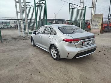 prius prim: Toyota Corolla: 2020 г., 1.8 л, Автомат, Гибрид, Седан — 3