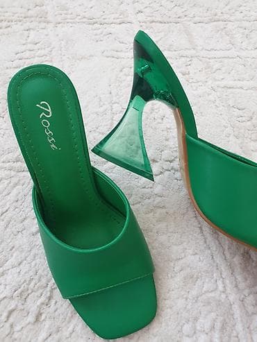pull and beer: Яркие женские мюли Rossi в стильном зелёном цвете. Размер 38 (подойдут — 5