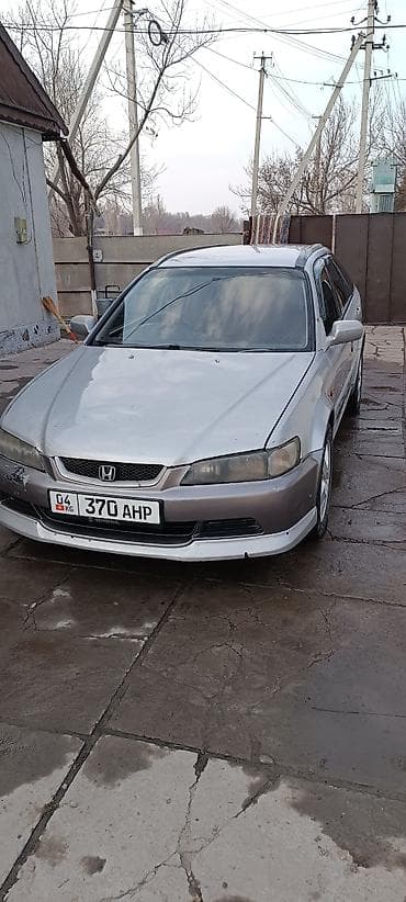 mitsubishi спейс стар: Honda Accord: 2000 г., 2.3 л, Автомат, Универсал — 2