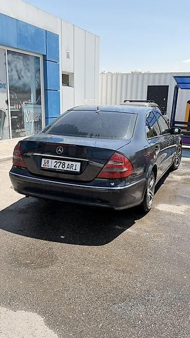 Mercedes-Benz E-Class: 2003 г., Седан