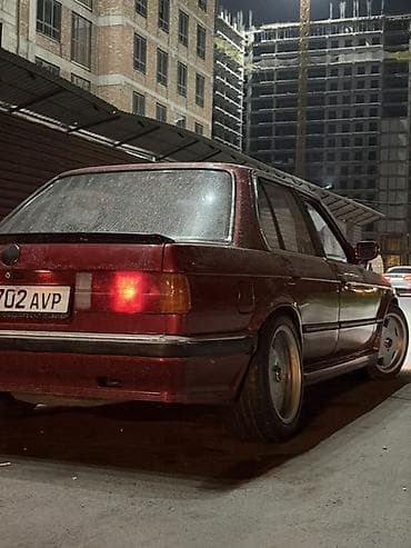 e500 124: BMW 3 series: 1984 г., 3.2 л, Ручные, Бензин, Седан — 2