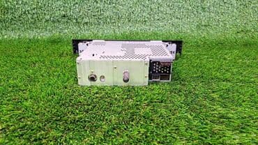 e39: Магнитофон Bmw 528I E39 M52 Марка: BMW Модель: 528i Год: 1998 Кузов — 4