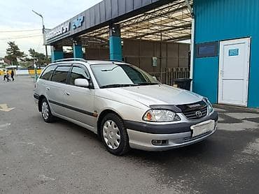 вито 2002: Toyota Avensis: 2002 г., 2 л, Механика, Дизель, Универсал — 3
