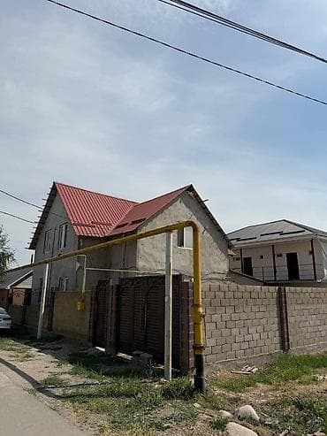 📍 ул. Тунгуч 🔘5-комнатный 🔘Этажи 2 🔘170м² На продажу вышел дом