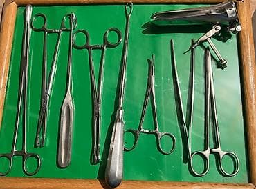 Медициналык эмерек: Продаётся мед инструменты по отдельности, новые — 2