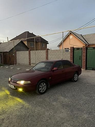 Транспорт: Mazda 626: 1992 г., 2 л, Механика, Бензин, Седан — 2