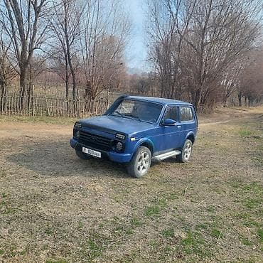 Транспорт: ВАЗ (ЛАДА) 4x4 Niva: 2006 г., 1.7 л, Механика, Бензин, Жол тандабас — 5