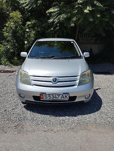на прадо: Toyota Ist: 2003 г., 1.5 л, Автомат, Бензин, Хэтчбэк — 1