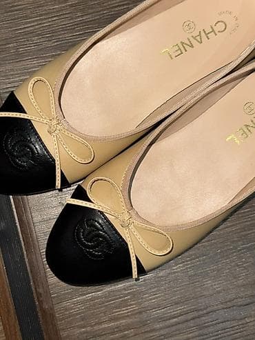 Балетки Chanel Two-Tone Ballerinas - Модель: классические балетки с