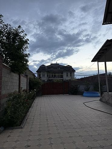 Дома: Сдается в аренду просторный двухэтажный дом — 180 м² на участке 5 — 2