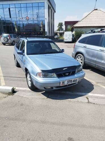 Daewoo Nexia: 2005 г., 1.5 л, Механика, Бензин, Седан