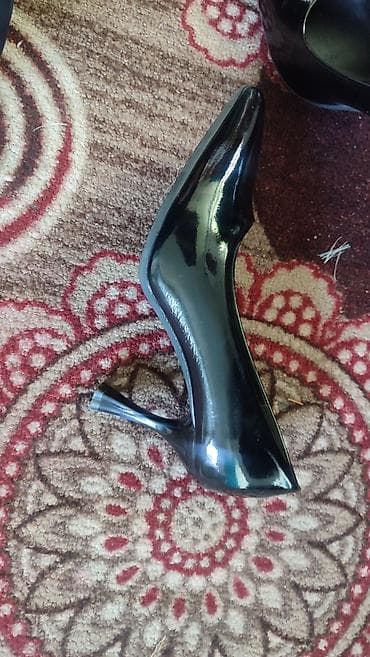 вечерние замшевые туфли: Туфли-лодочки Miss Milena - Цвет: черный, глянцевый (лаковый эффект) — 1