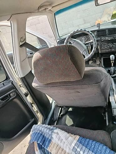 будка борт: Volkswagen Golf: 1996 г., Хэтчбэк — 7